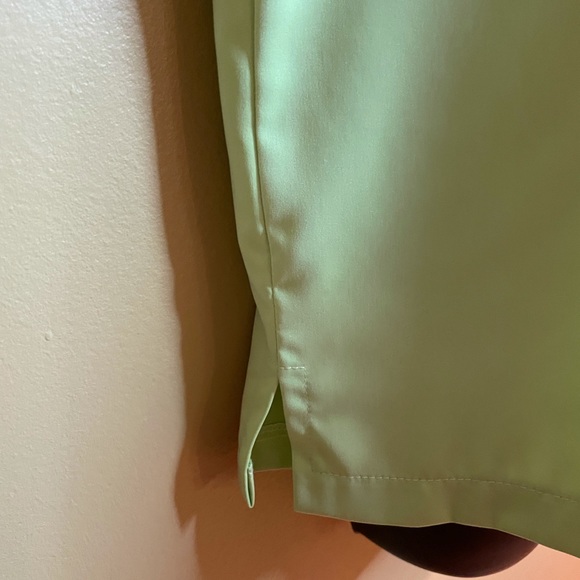 Sea Suns Brite Green V-Neck Tank Top - Picture 6 of 6